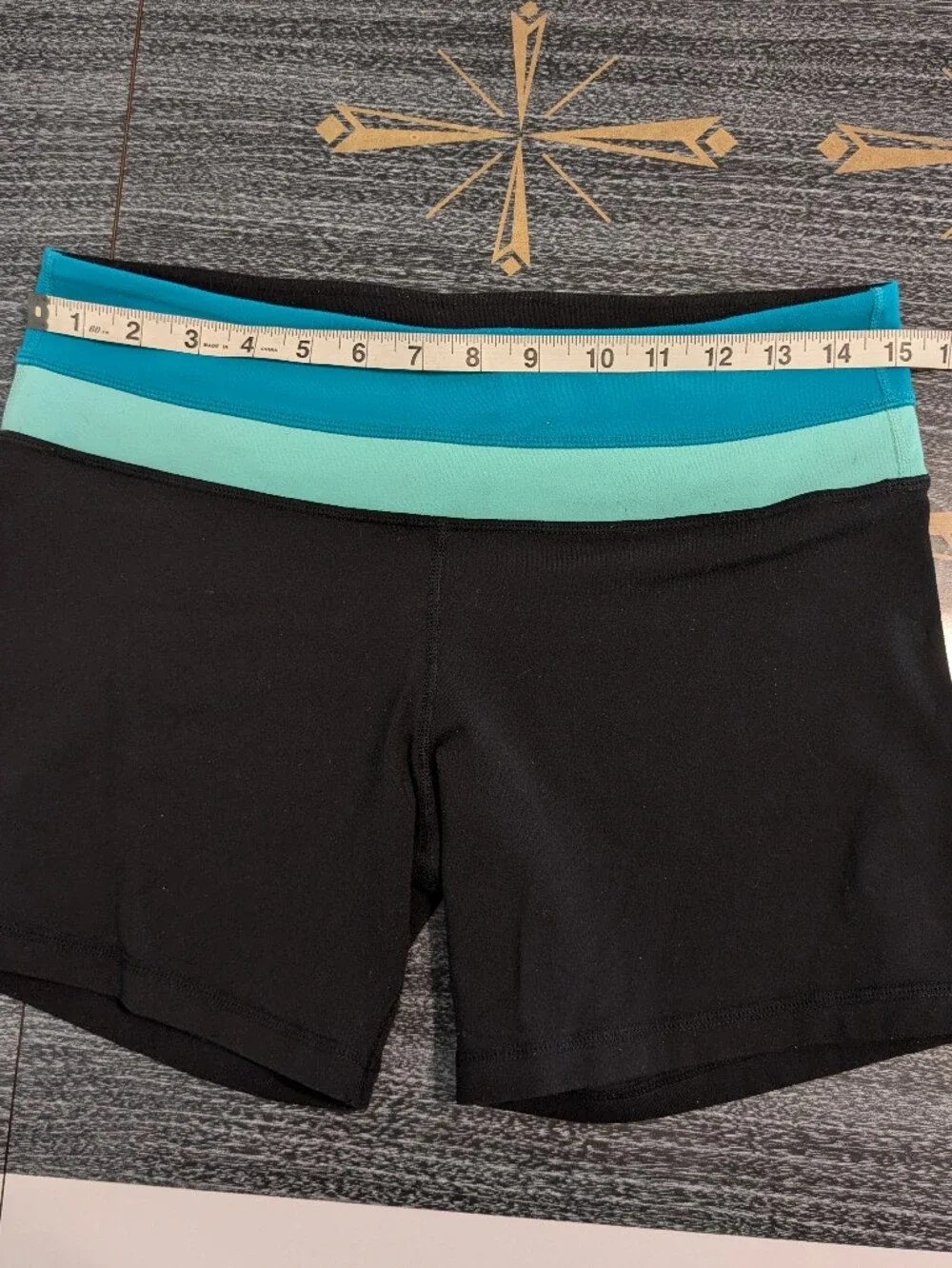 Lululemon Old School 5